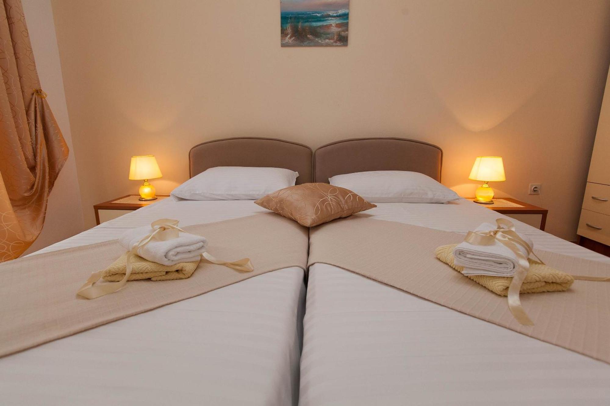 Apartments With A Parking Space Jadranovo, Crikvenica - 2377 객실 사진